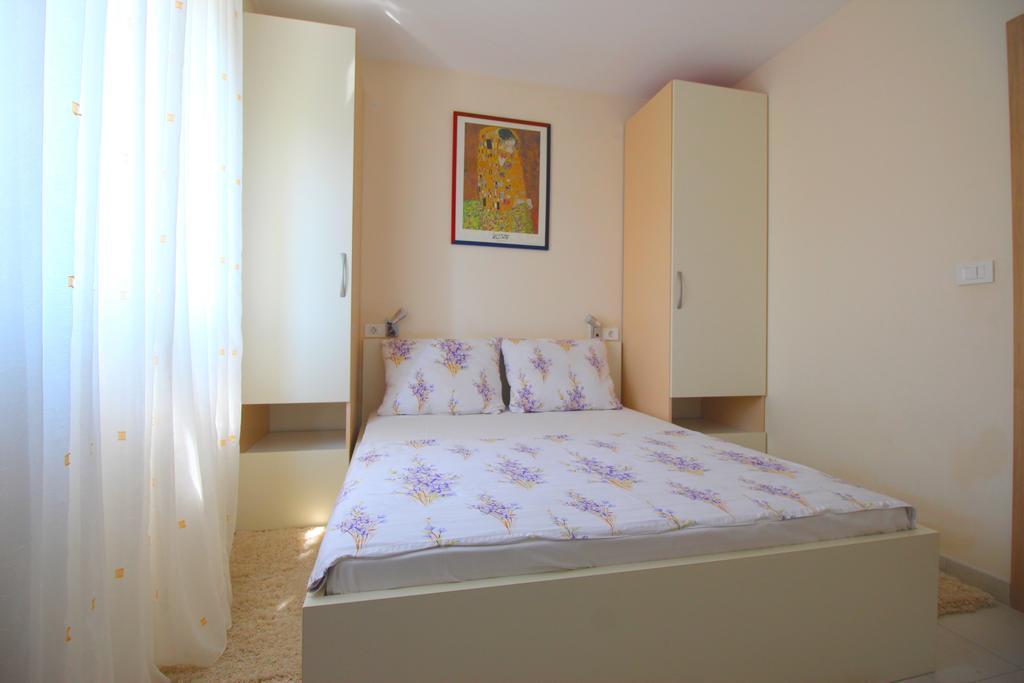 Apartment Brigite Rovinj Eksteriør billede